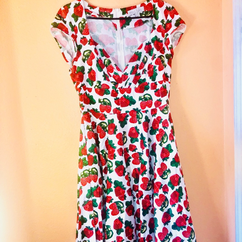 Mod Cloth Berries Dress